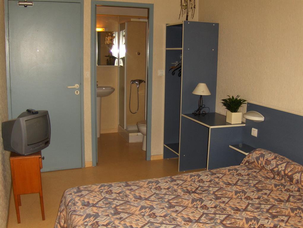 Hotel Le Juliano Carbon-Blanc Kamer foto