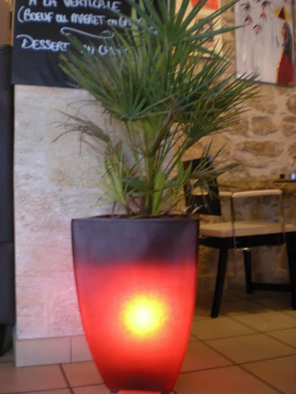 Hotel Le Juliano Carbon-Blanc Buitenkant foto